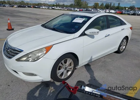 2011 Hyundai Sonata Limited z USA, uszkodzony, nr VIN 5NPEC4AC1BH185730